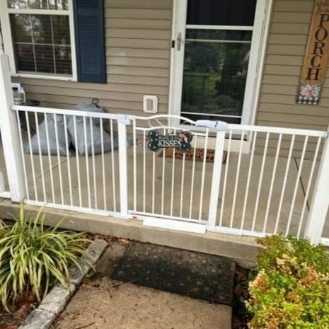 Extra wide porch clearance gate